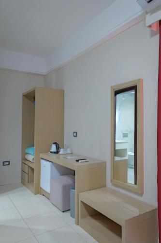 Imagen de la galería de Heksamil Hotel, en Ksamil