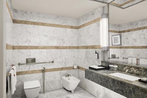 Salle de bains dans l'établissement Conrad Jabal Omar Makkah