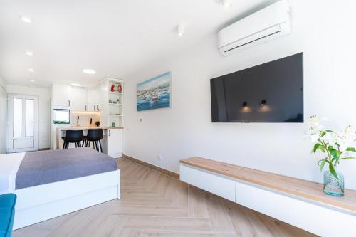 L&N Studio Apartment