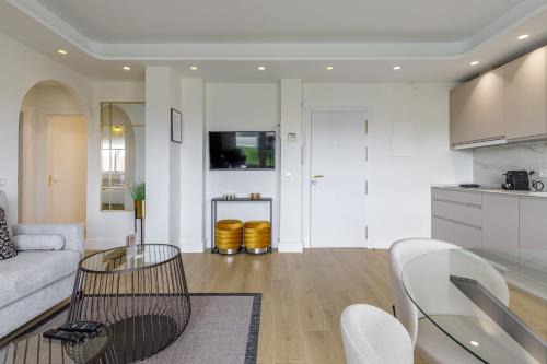 Penthouse Malagueta Sea View