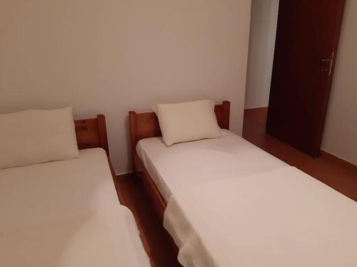Ένα ή περισσότερα κρεβάτια σε δωμάτιο στο Rent your own house in Pefki/Evoia.