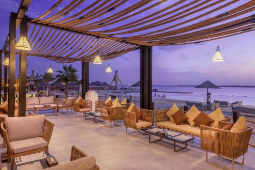 Braira Al Azizya Hotel & Resort — Sea view