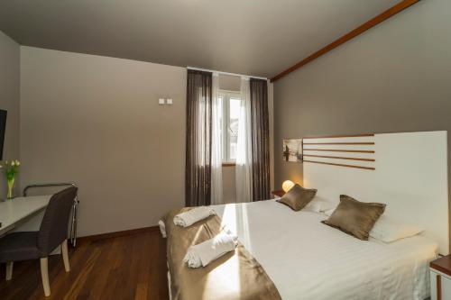 Luxury Rooms and Apartment Silente Bacvice