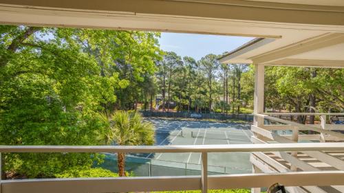 Walk to the Beach Contemporary Coastal Villa Fully Remodeled Spring 2024 Expansive Balcony photo 15