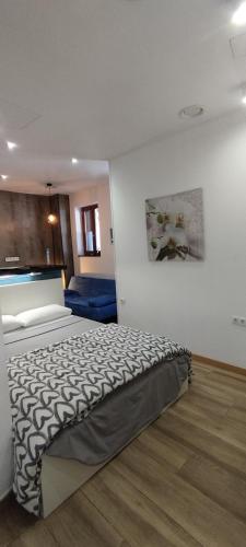 Altozano Room III, Estudió centro de Málaga Gayfriendly, Wi-Fi gratis