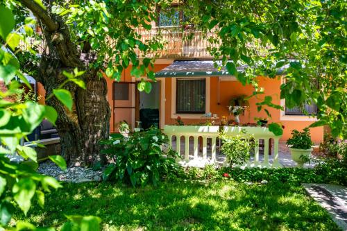 Gallery image of E-M Apartments with Private pool in Medulin