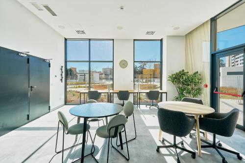 Málaga Skyline By Lovely Rentals