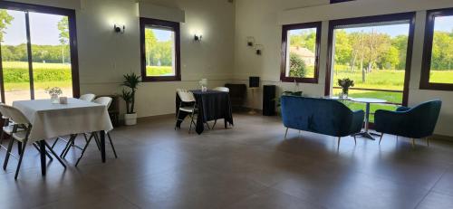 Gallery image of La Villa de l Embusade GUESTHOUSE in Pont-à-Mousson