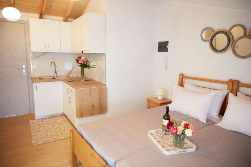 Postel nebo postele na pokoji v ubytování Nana's Guesthouse
