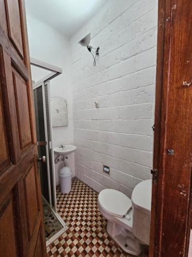 Hostal Azulejo Cuernavacaにあるバスルーム