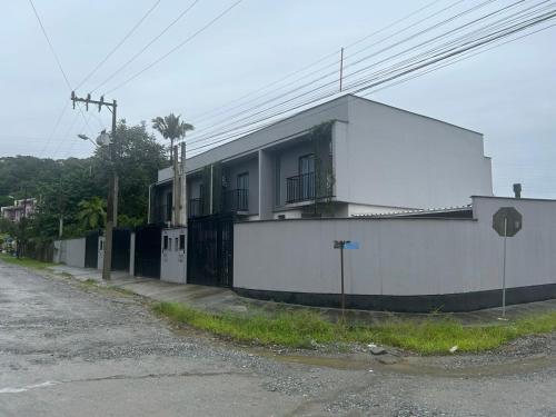 Bangunan di mana terletaknya apartmen