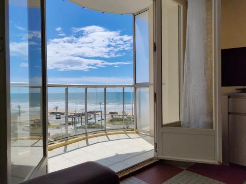 Appartement 1 chambre proche plage et commerces, garage privé, animaux admis - FR-1-323-411