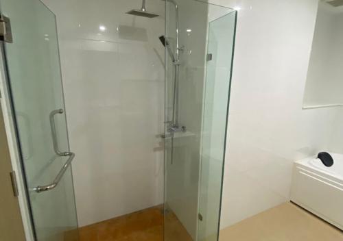 Vonios kambarys apgyvendinimo įstaigoje NJoy Prestige Grand Hotel Don Mueang