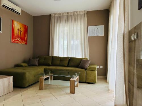 Cozy apartment Novalja, 6+2 (Zrće 2km)