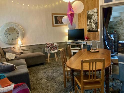 Φωτογραφία από το άλμπουμ του Maison sympa en centre-bourg σε Montebourg