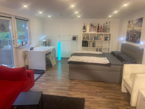 Posezení v ubytování Modernes und behagliches Einliegerapartment, 50 qm-deine Ruheoase-