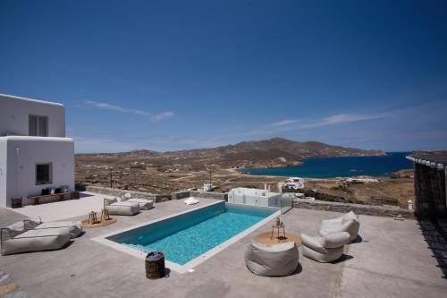 Cabana Seaview Pool Villas near Alemagou beach