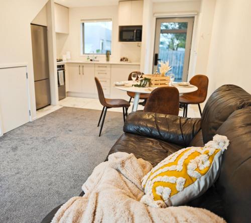 Gallery image of Waterloo Located New Modern Style in Lower Hutt