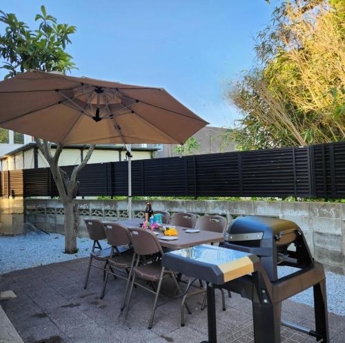 Kolam renang di atau dekat dengan Hinoki house