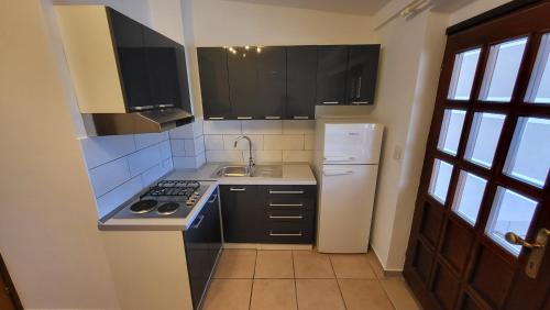 Fotografie z fotogalerie ubytování Apartments Stefan Cesarica v destinaci Cesarica