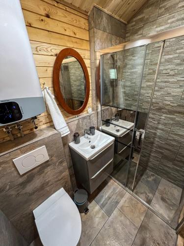 Koupelna v ubytování Elysium House