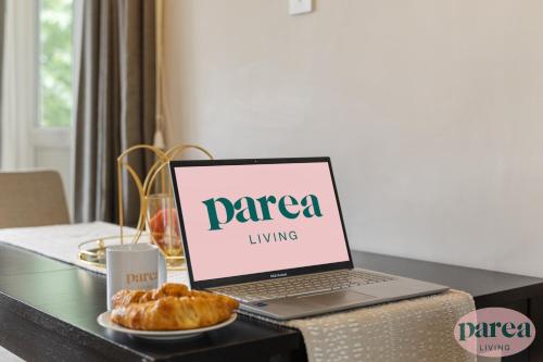 Gallery image of Parea Living - Cosy Flat with Skyline Views beside Canary Wharf in London