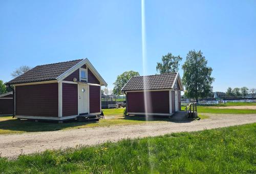 Gallery image of Kanalkrogen Stugor in Sjötorp