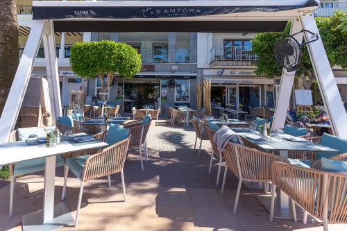 Hotel Boutique Minister 4Supにあるレストランまたは飲食店