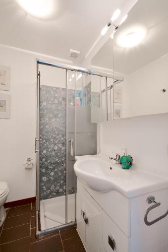 Xenia Apartments - Rustic and cozy apartment in Navigli