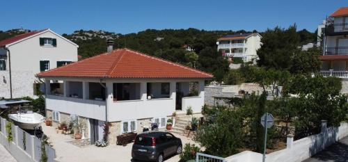 Green Garden , HOMEANDSAIL