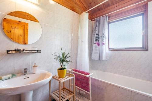 Koupelna v ubytování Chalet 16 pâquerette