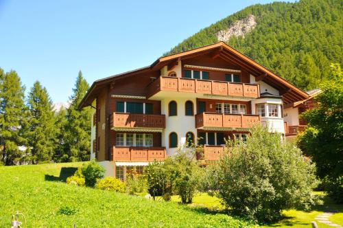 Haus Vira