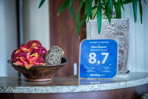 Certifikát, hodnocení, plakát nebo jiný dokument vystavený v ubytování Hotel Regent