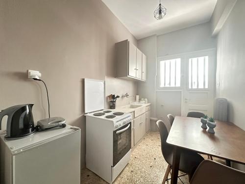 The Koukaki Urban Escape Apartment