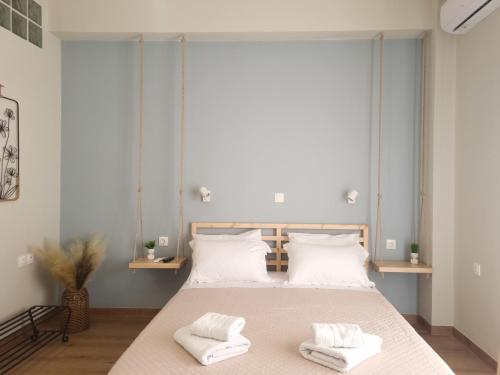 Postel nebo postele na pokoji v ubytování Sitia Old Port studio - 3min walk to beach - AC - WIFI