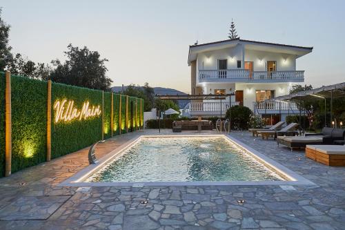 Villa Mairi - 2 private pools & Game Room near Athens
