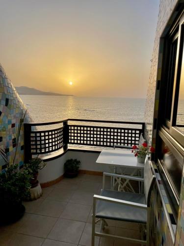 Sea&Sunset great balcony view