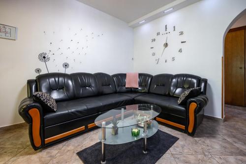 Gallery image of E-M Apartments with Private pool in Medulin