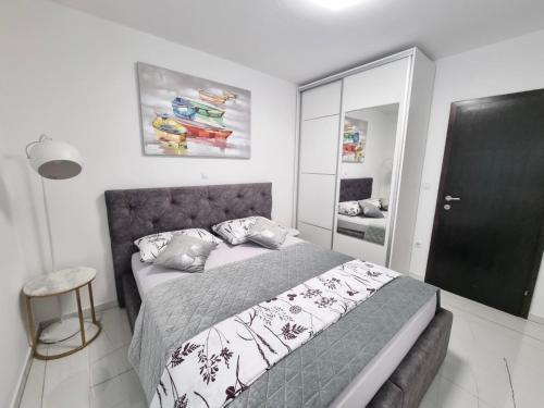 Luxury apartment Antonija-old town