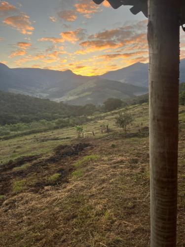 Fotografie z fotogalerie ubytování Chalé Rústico nas terras altas da Serra da Mantiqueira v destinaci Baependi