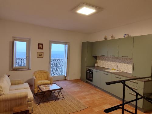 Η κουζίνα ή μικρή κουζίνα στο Casa in collina