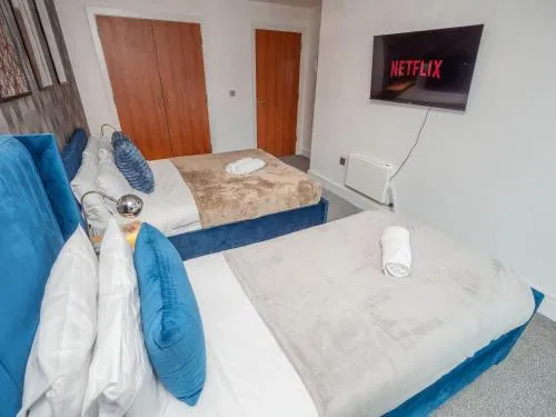Central Birmingham Apartment with Balcony & Netflix photo 29