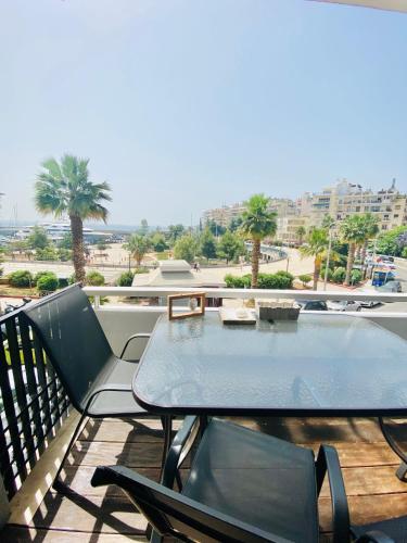 Marina Zeas Seaview House-MarinaQ