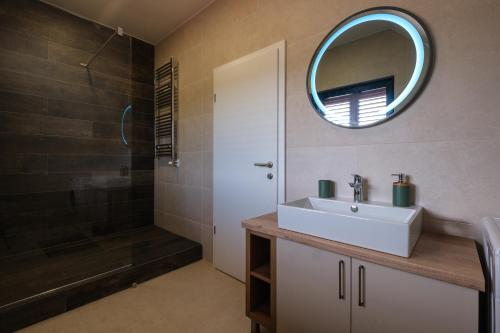 Un baño de Monte Bella