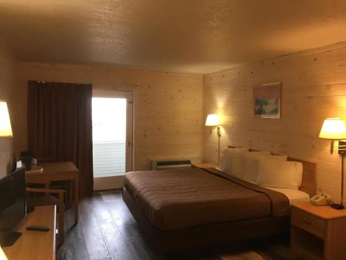 Легло или легла в стая в Great Mackinaw Beachfront Hotel
