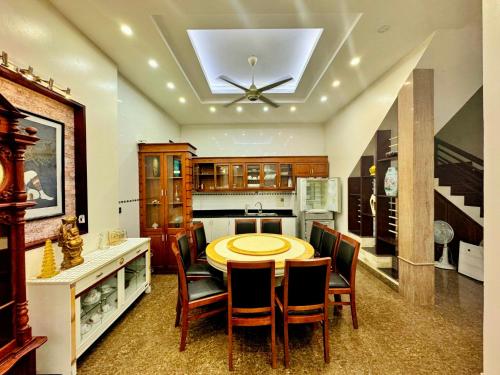 下龙湾Biệt Thự Vườn Đào Bãi Cháy - Hạ Long- Quảng Ninh的相册照片