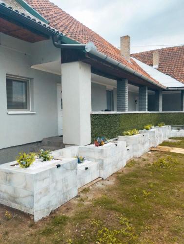 Jardin de l'établissement Backa idila