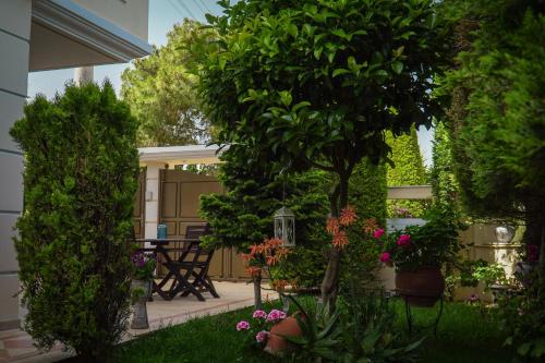 Cozy Artemis House Near Athens Airport
