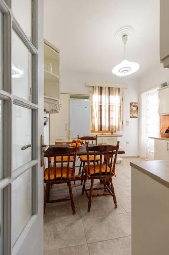 Micasa Shiny Apartment