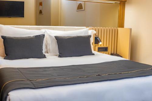 Letto o letti in una camera di FT Lotus Thermal Hotel&SPA Trademark Collection by Wyndham